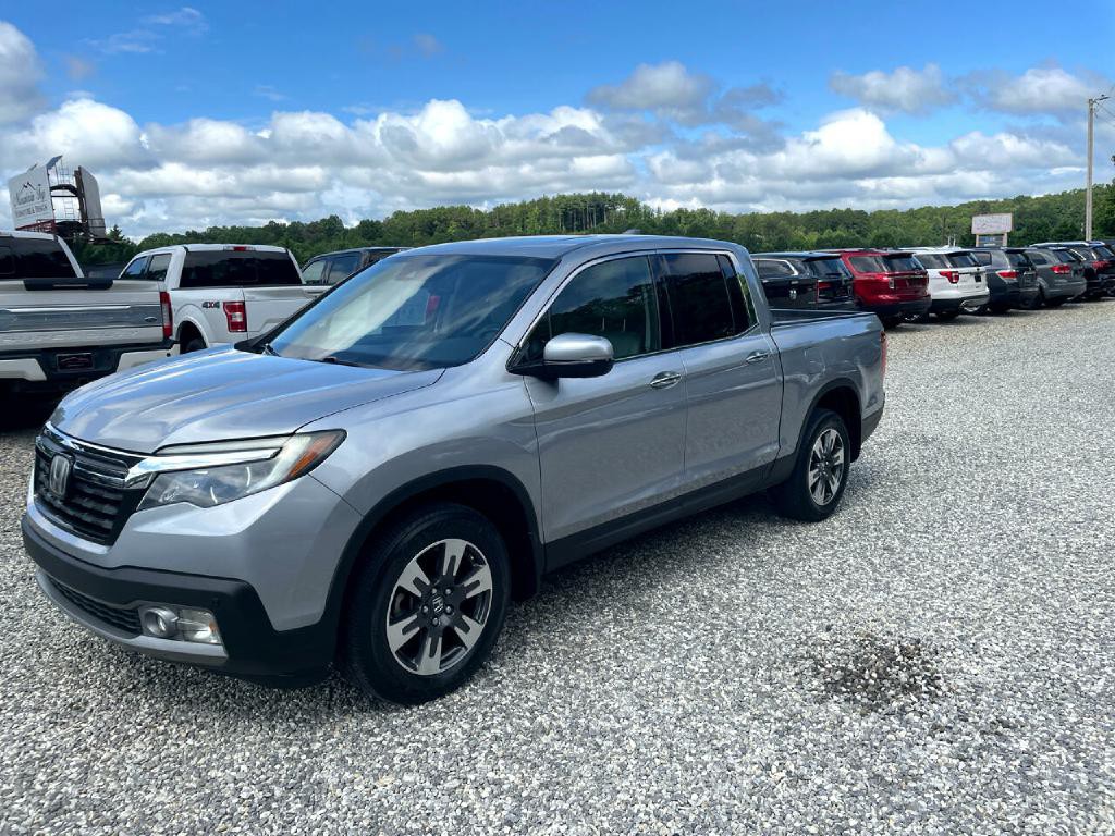 2018 Honda Ridgeline Image 3