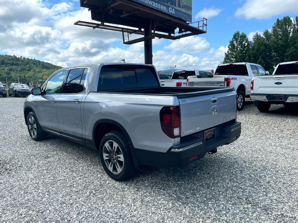 2018 Honda Ridgeline Image 5