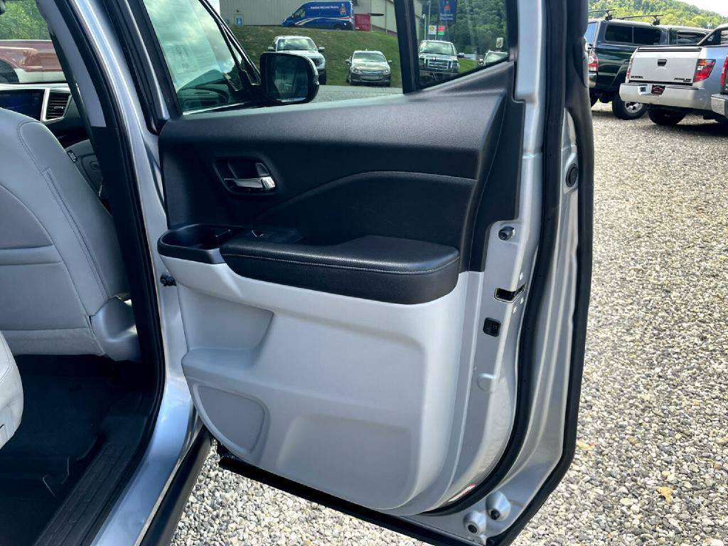 2018 Honda Ridgeline Image 13