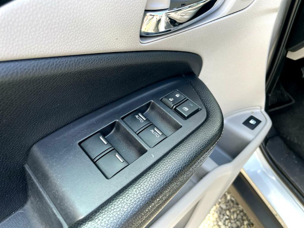 2018 Honda Ridgeline Image 19