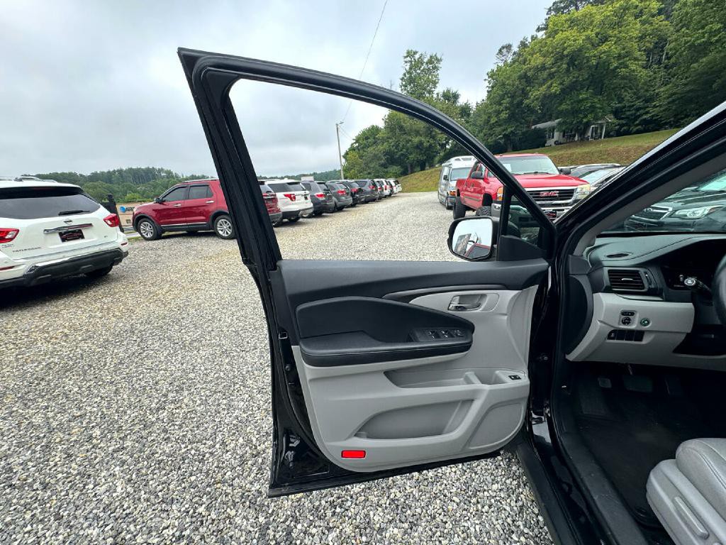2017 Honda Pilot Image 21