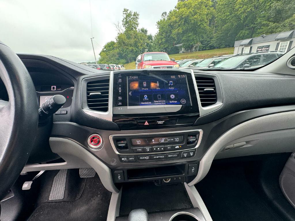 2017 Honda Pilot Image 25