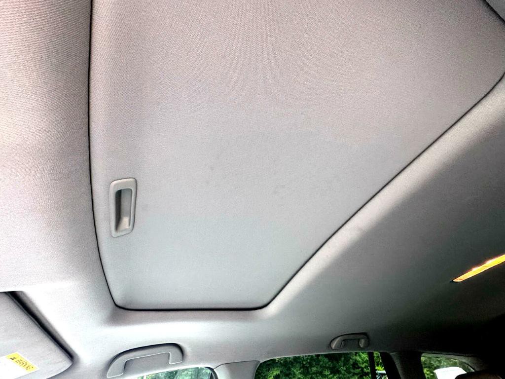 2017 Honda Pilot Image 31