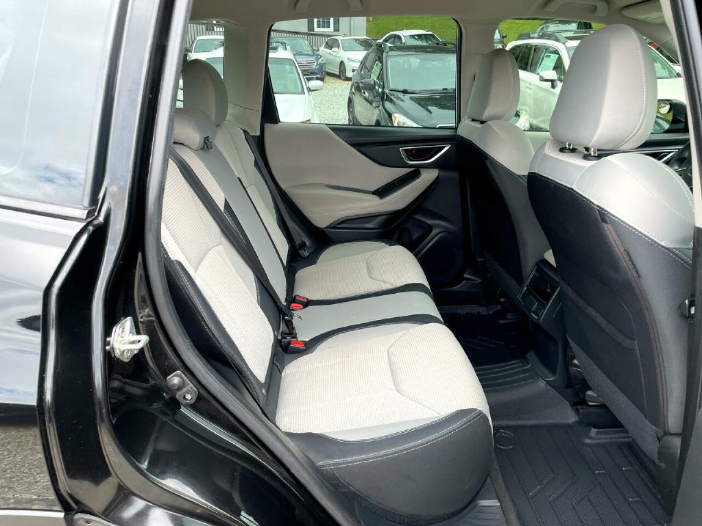 2021 Subaru Forester Image 12
