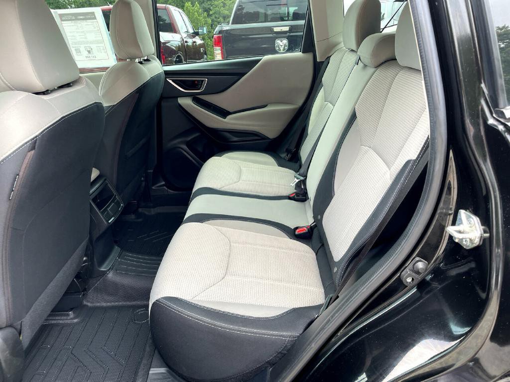 2021 Subaru Forester Image 16