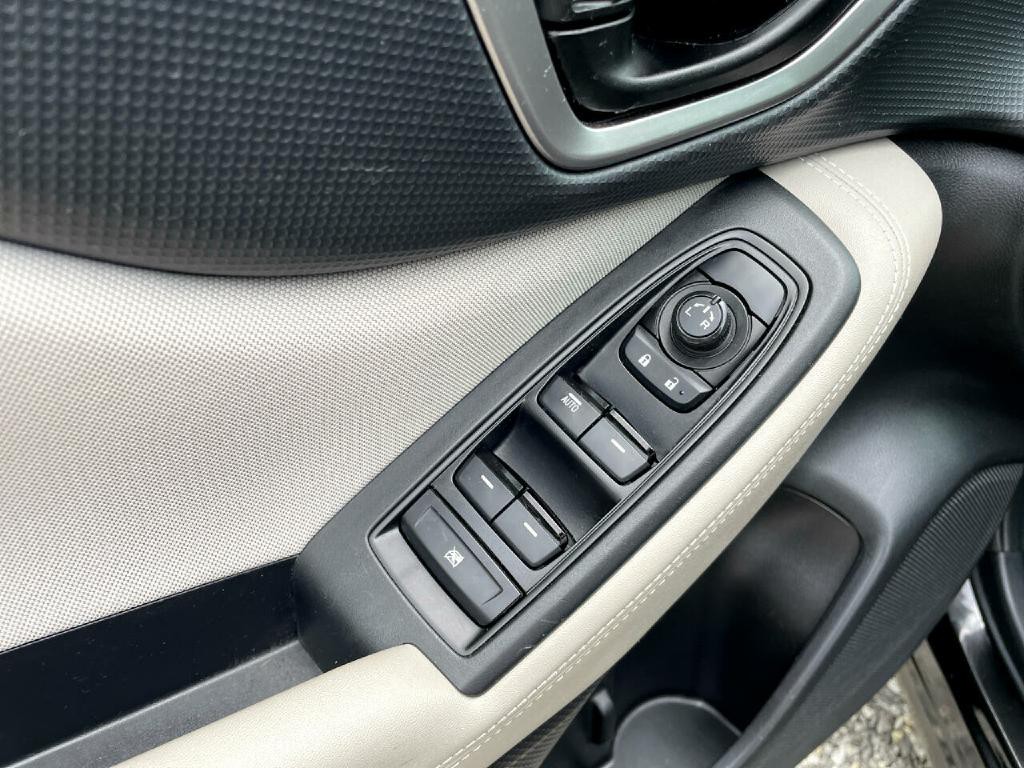 2021 Subaru Forester Image 18