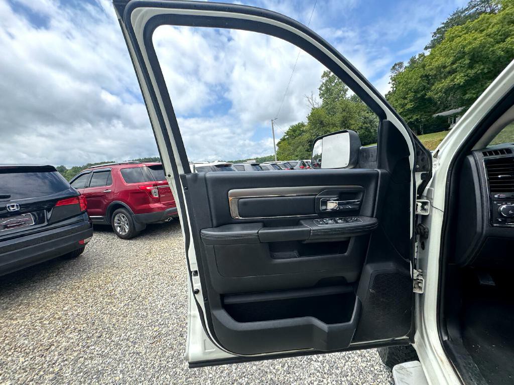 2018 RAM 2500 Image 15