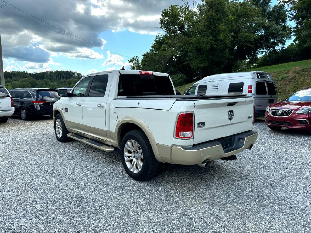 2017 RAM 1500 Image 3