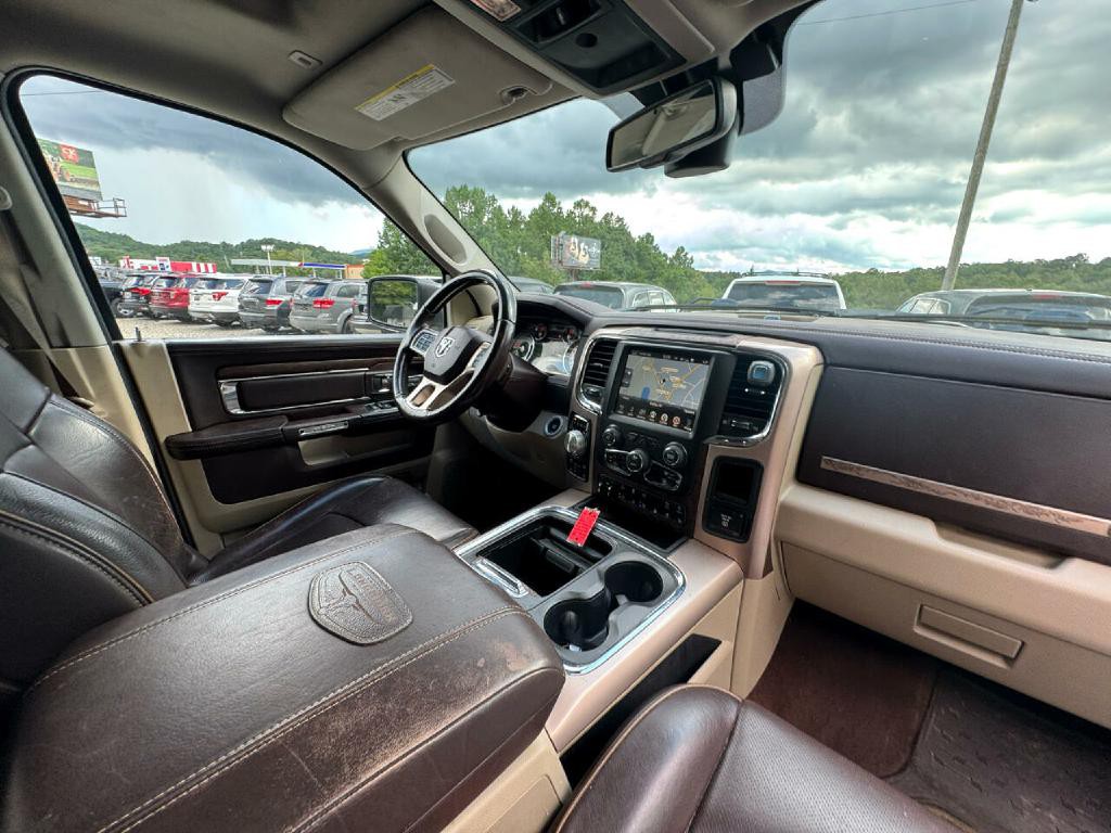2017 RAM 1500 Image 16