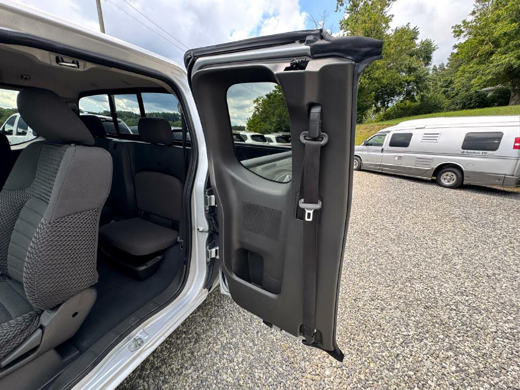 2018 Nissan Frontier Image 14