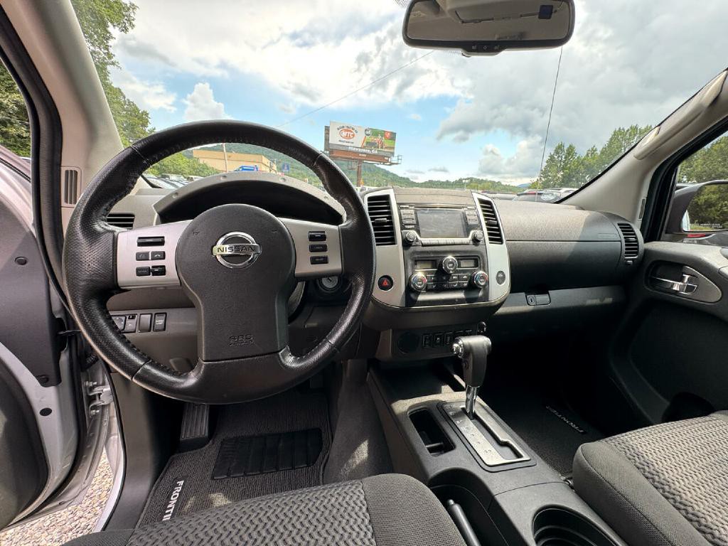 2018 Nissan Frontier Image 21