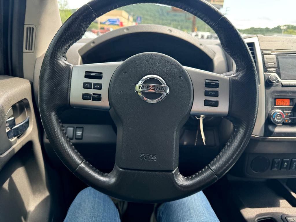 2018 Nissan Frontier Image 22