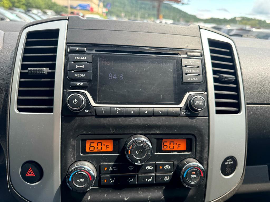 2018 Nissan Frontier Image 24
