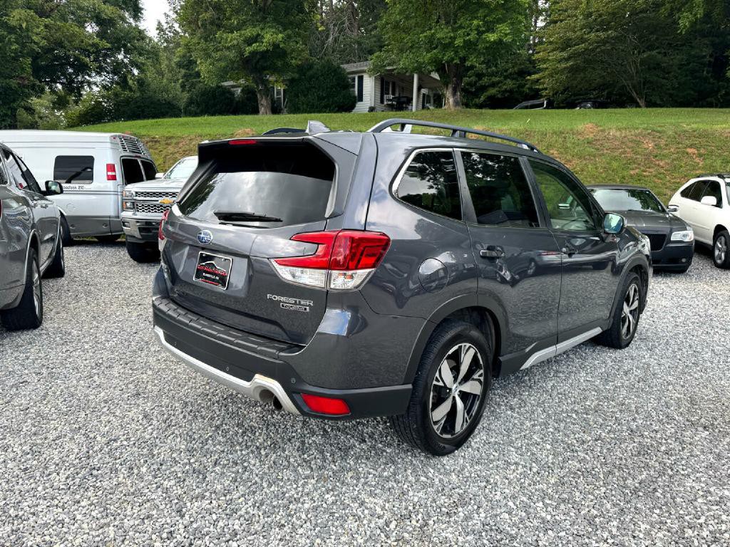 2020 Subaru Forester Image 3