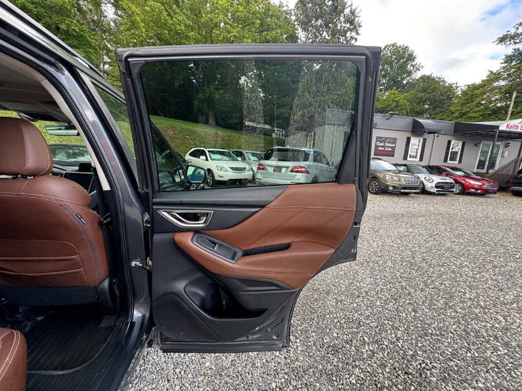 2020 Subaru Forester Image 11