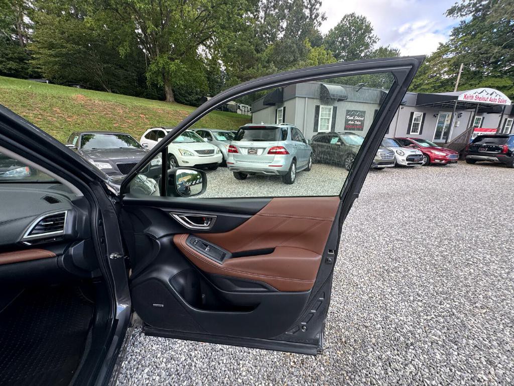 2020 Subaru Forester Image 15