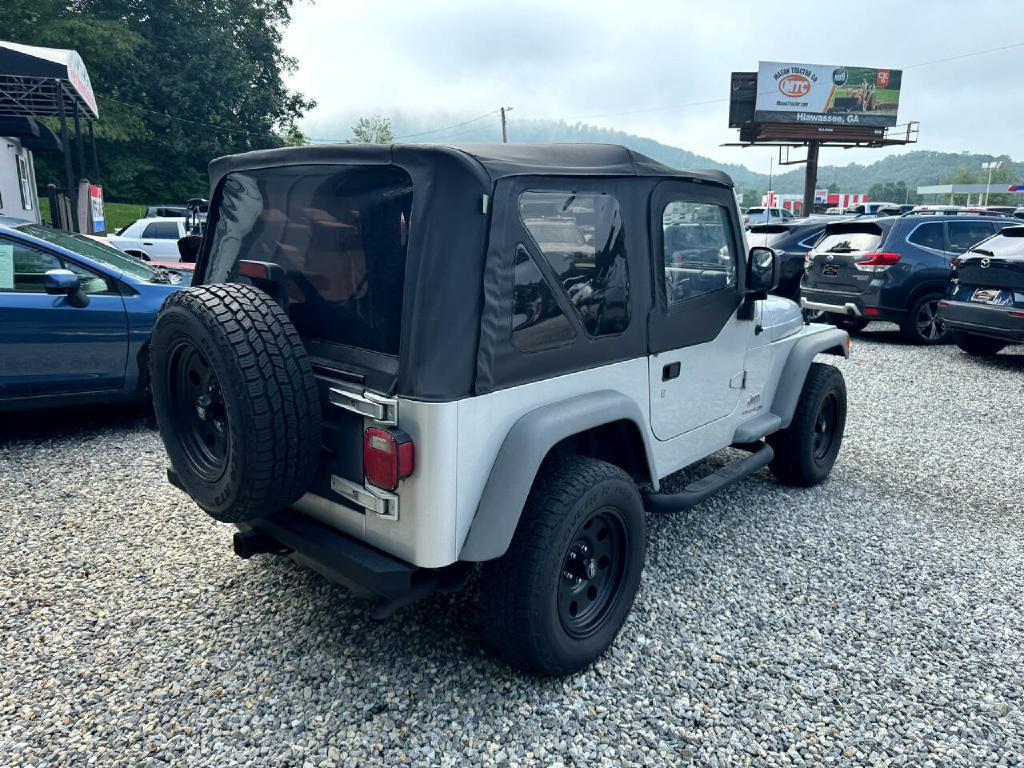 2004 Jeep Wrangler Image 5