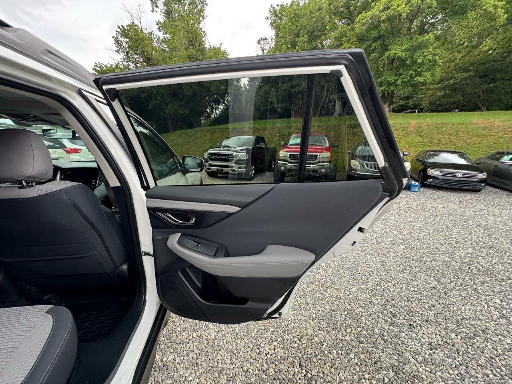 2022 Subaru Outback Image 11