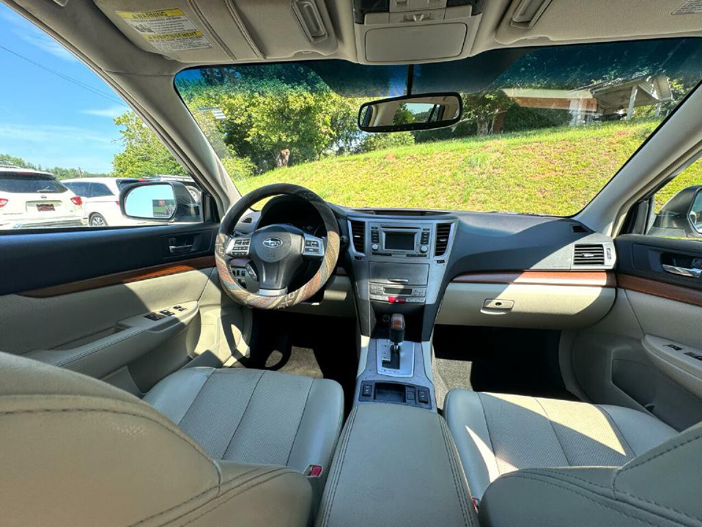 2014 Subaru Outback Image 20