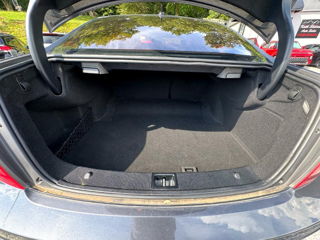 2013 Mercedes-Benz C-Class Image 6