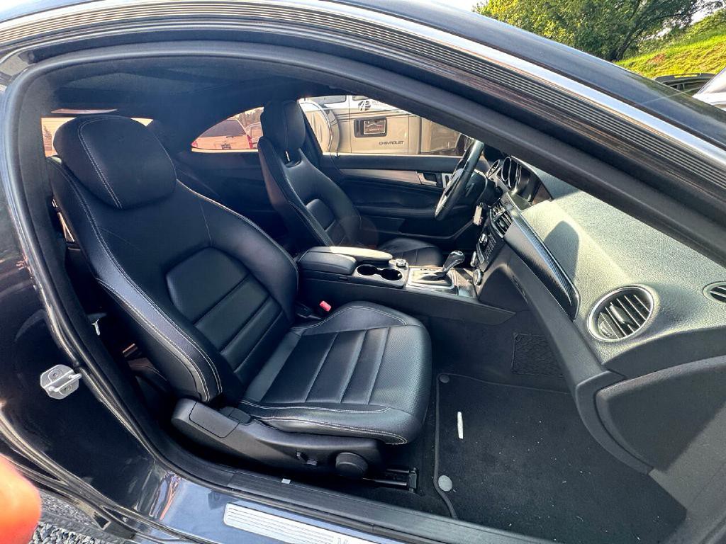 2013 Mercedes-Benz C-Class Image 12