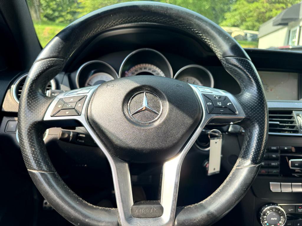2013 Mercedes-Benz C-Class Image 18