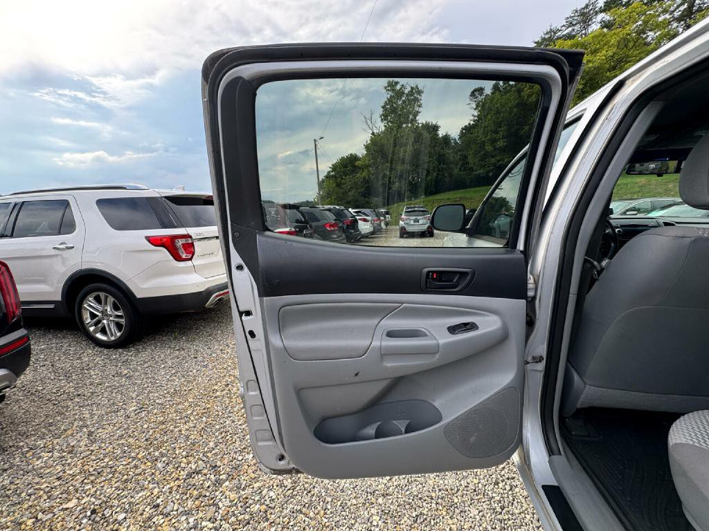 2012 Toyota Tacoma Image 5