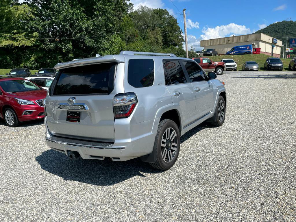 2016 Toyota 4Runner Image 4