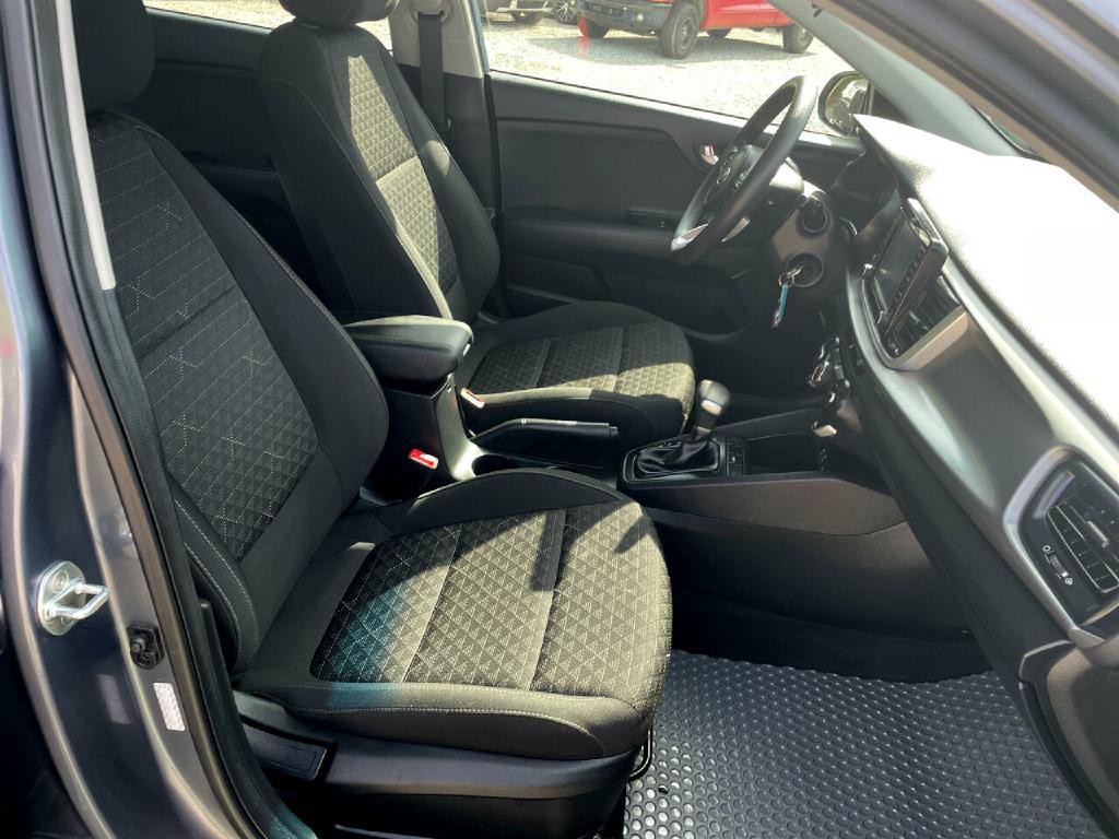 2019 Kia Rio Image 10