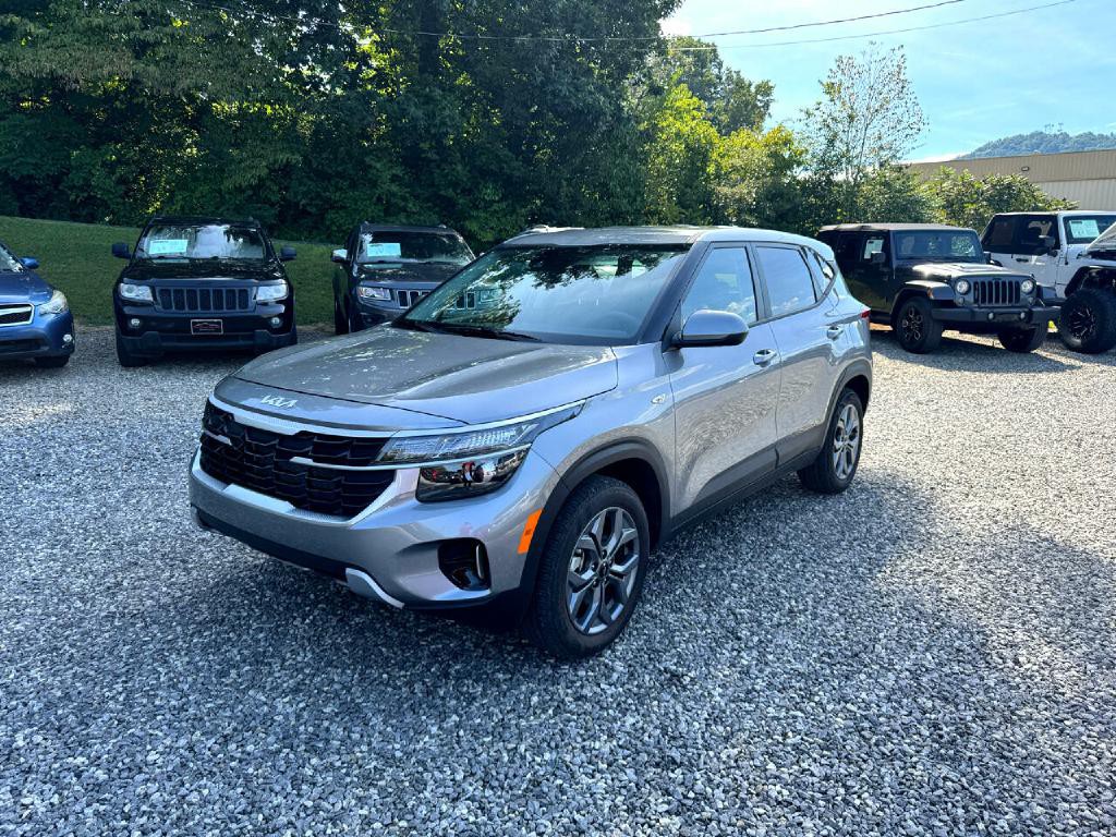 2025 Kia Seltos Image 2
