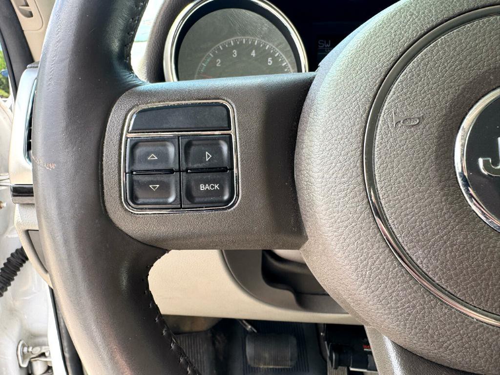 2013 Jeep Grand Cherokee Image 24