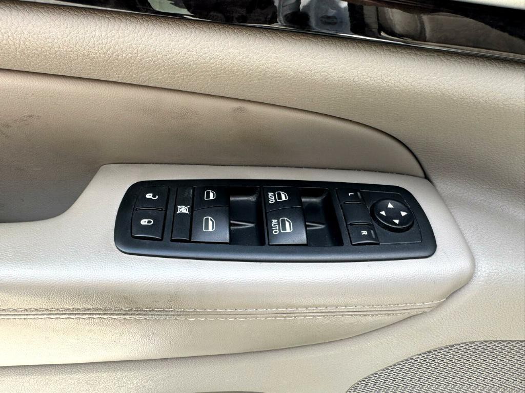 2013 Jeep Grand Cherokee Image 25