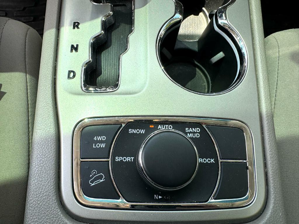 2013 Jeep Grand Cherokee Image 29
