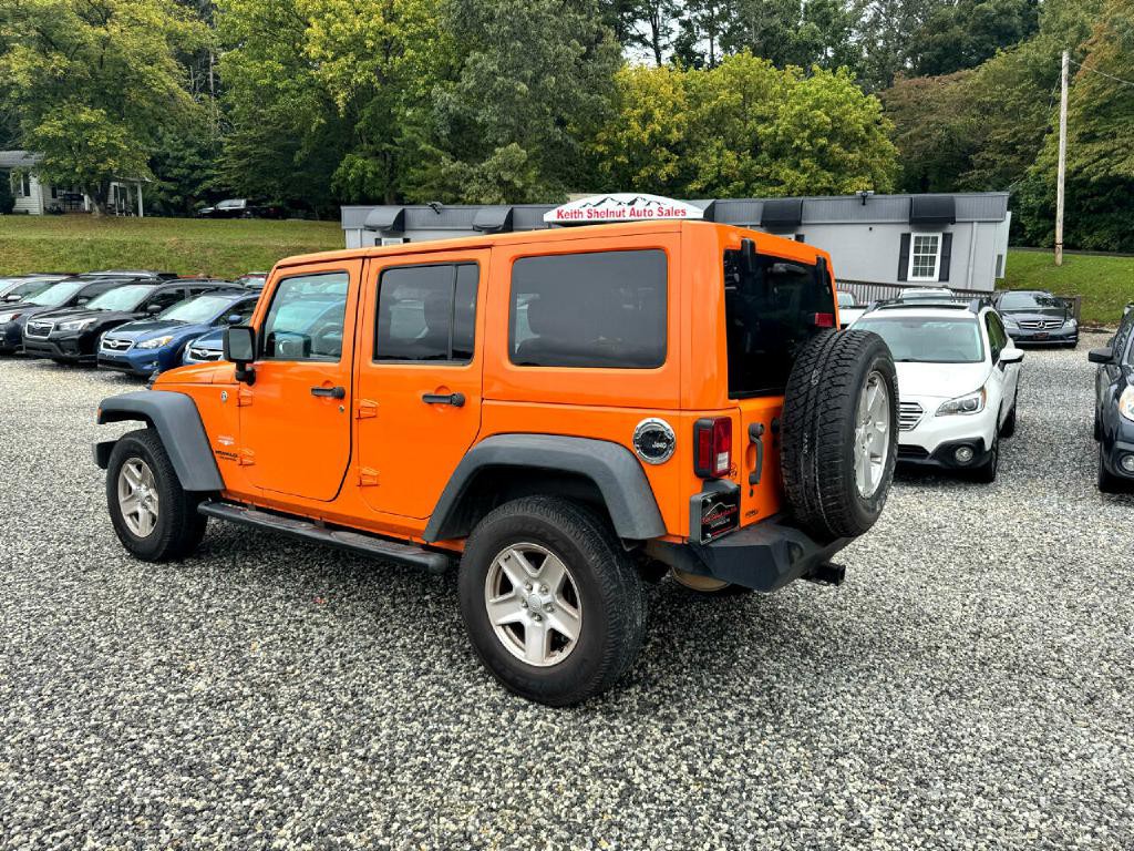 2012 Jeep Wrangler Unlimited Image 3