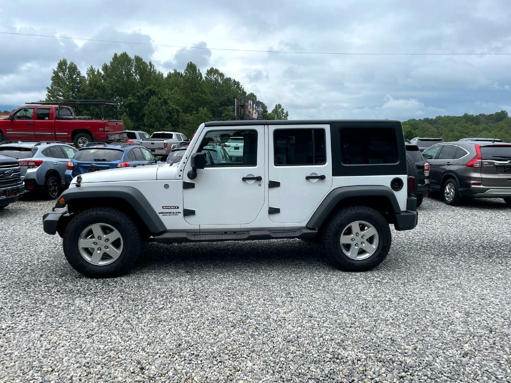 2017 Jeep Wrangler Unlimited Image 3
