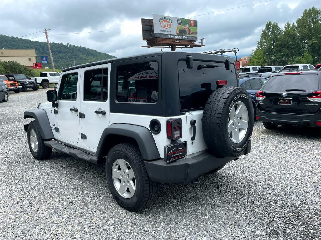2017 Jeep Wrangler Unlimited Image 4