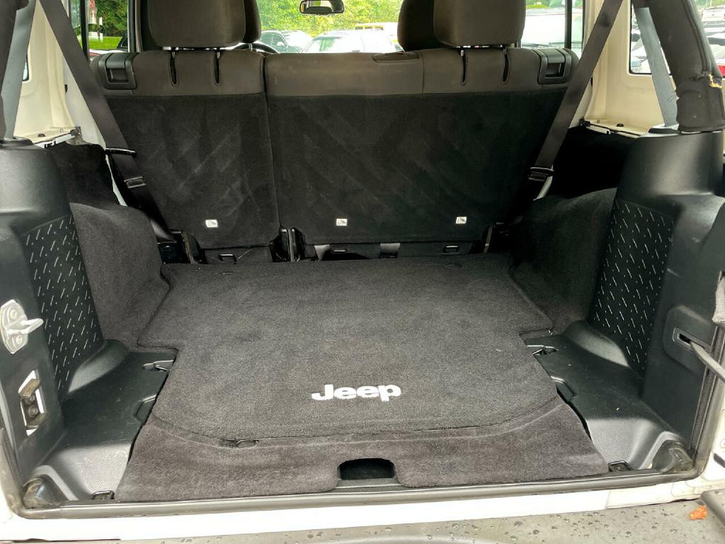 2017 Jeep Wrangler Unlimited Image 13