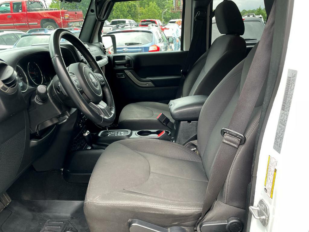 2017 Jeep Wrangler Unlimited Image 17