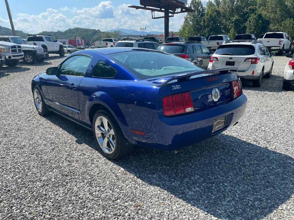 2005 Ford Mustang Image 5