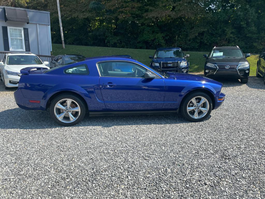 2005 Ford Mustang Image 7