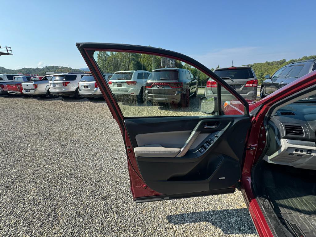 2015 Subaru Forester Image 20