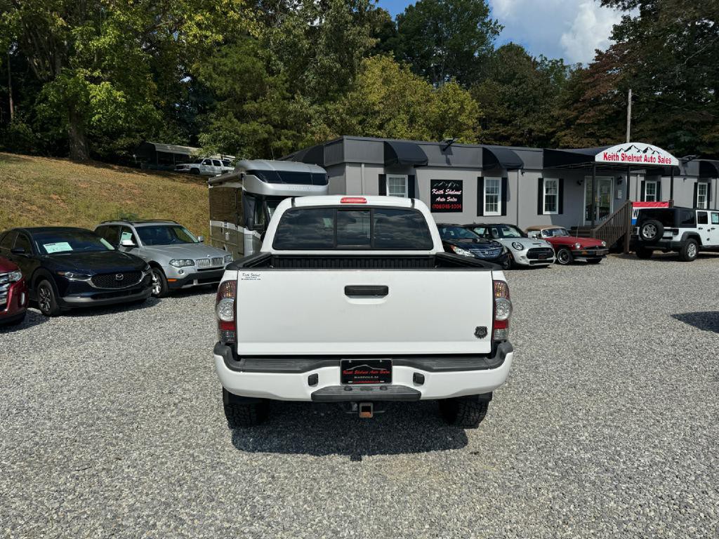 2013 Toyota Tacoma Image 3