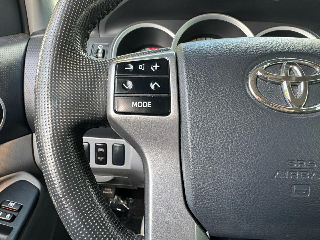 2013 Toyota Tacoma Image 21