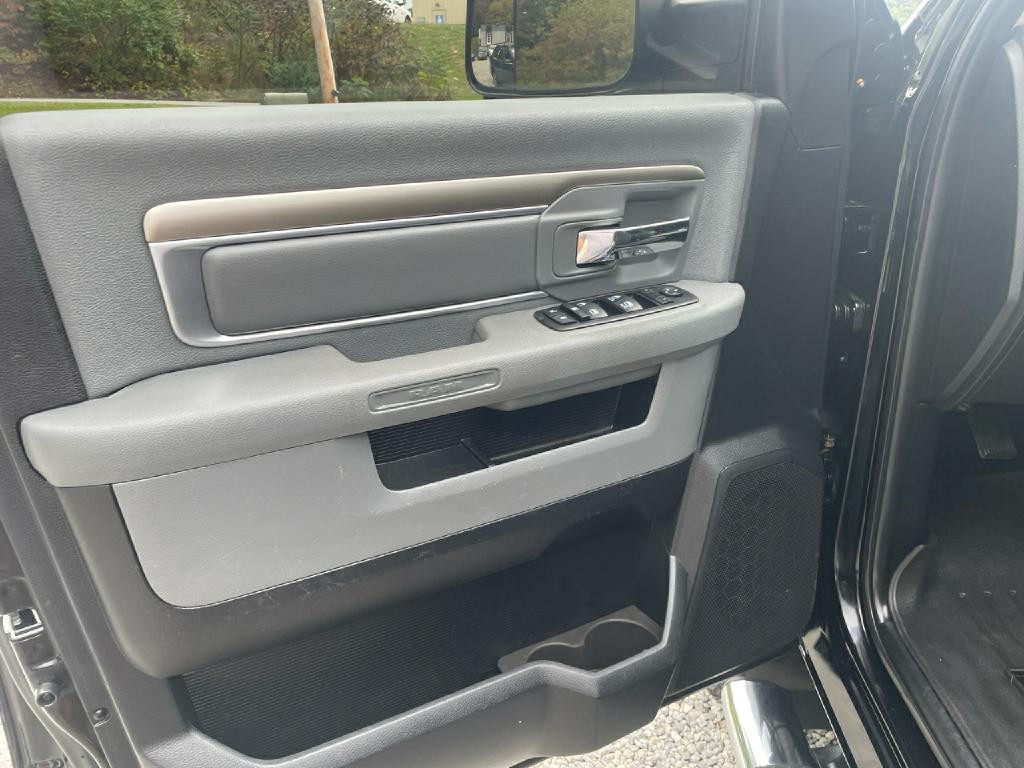 2014 RAM 2500 Image 20