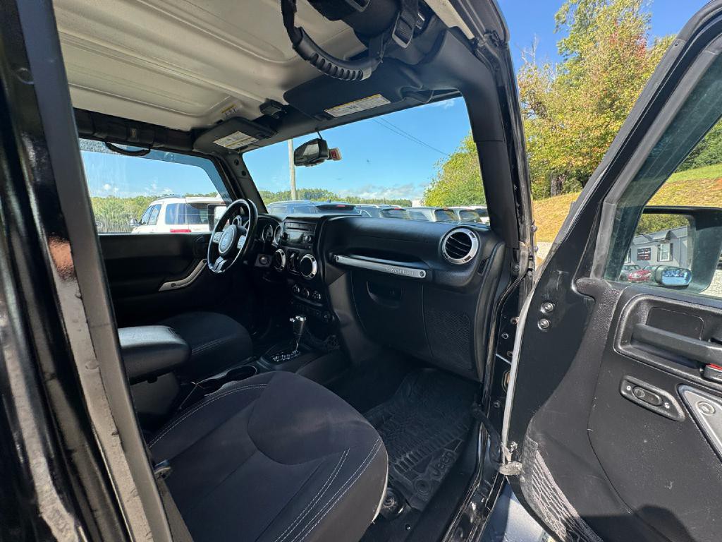 2015 Jeep Wrangler Unlimited Image 14