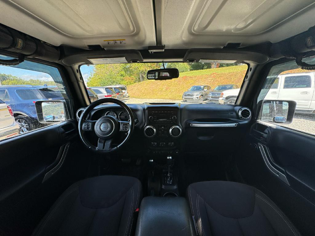 2015 Jeep Wrangler Unlimited Image 20