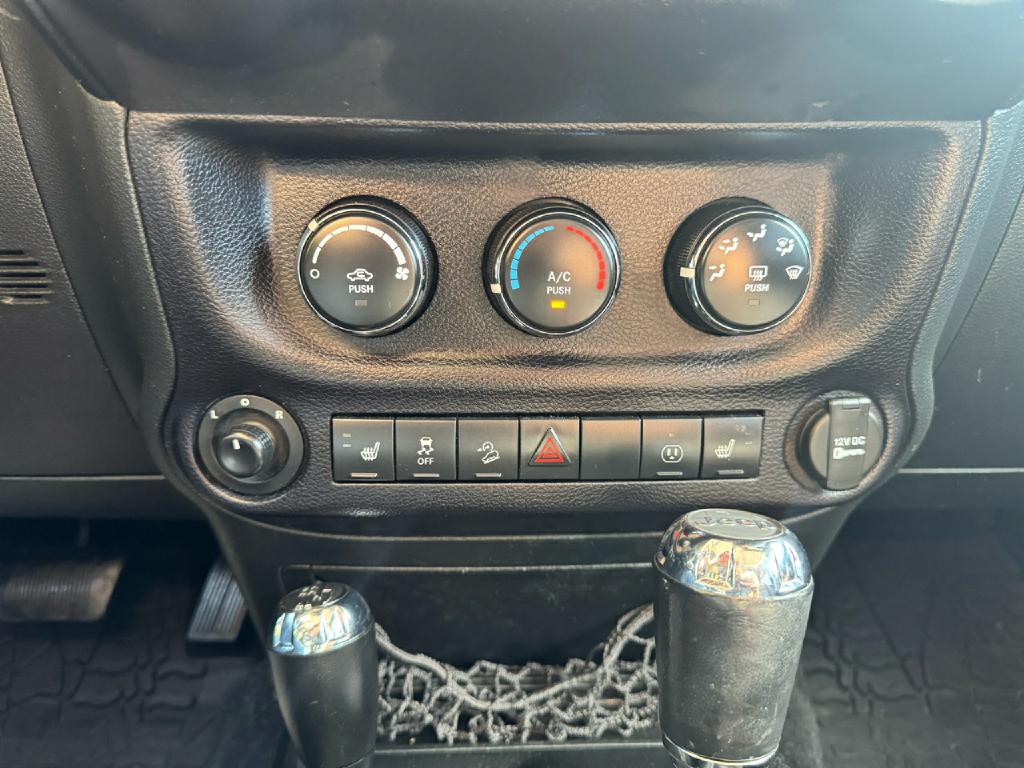 2015 Jeep Wrangler Unlimited Image 26