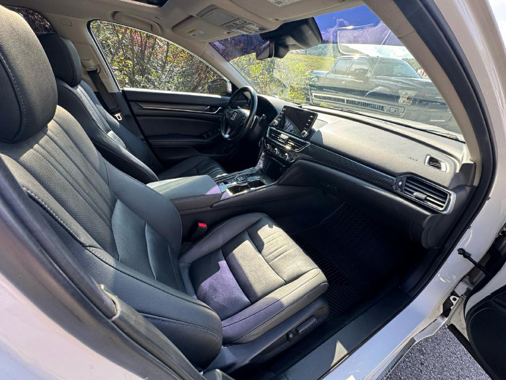 2020 Honda Accord Image 10