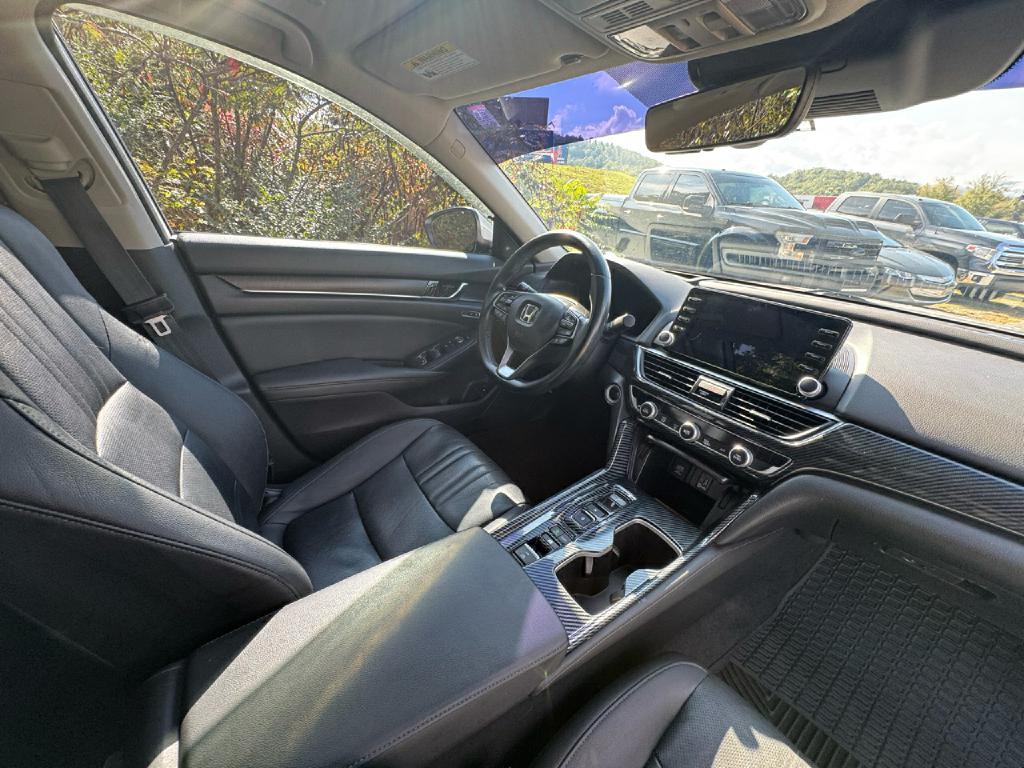 2020 Honda Accord Image 12