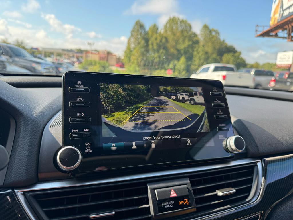 2020 Honda Accord Image 24